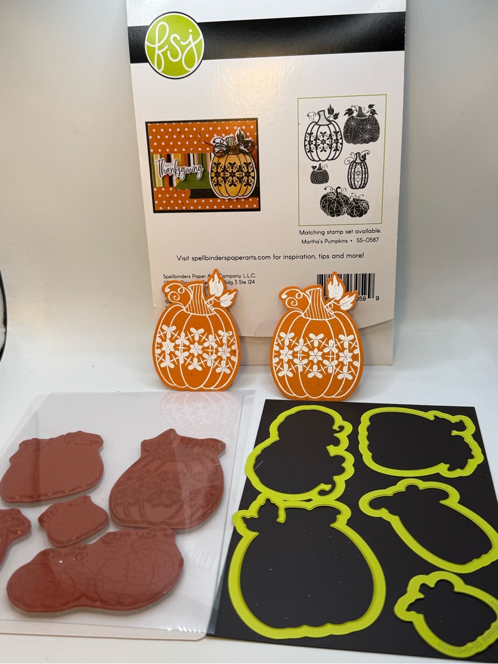 MARTHA'S PUMPKINS STAMPS & DIES BUNDLE Spellbinders halloween thanksgiving